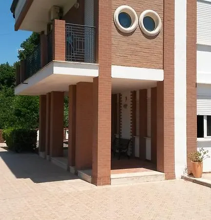 Apartment Oreste *